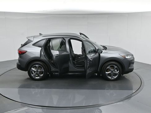 Certified 2025 Ford Escape ST-Line AWD/4WD image 42