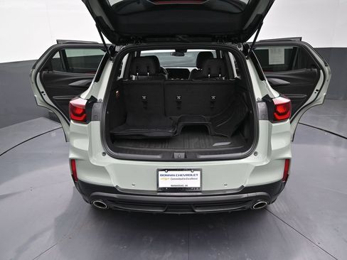 Used 2024 Chevrolet TrailBlazer RS w/ Driver Confidence Package AWD/4WD image 11