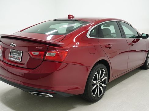 Used 2024 Chevrolet Malibu RS FWD image 4