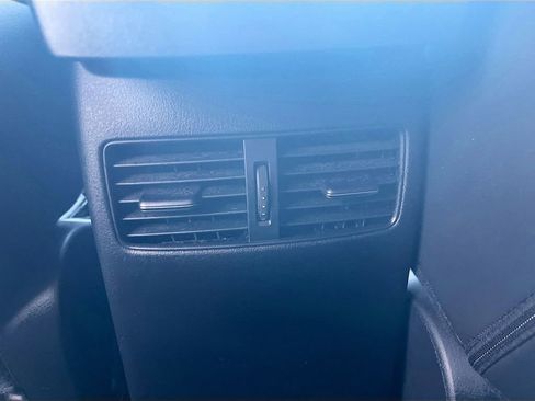 Used 2022 MAZDA CX-30 AWD 2.5 S w/ Premium Package image 27