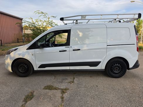 Used 2015 Ford Transit Connect XLT FWD image 4