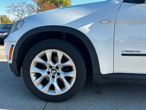 Used 2012 BMW X5 xDrive35i image 11