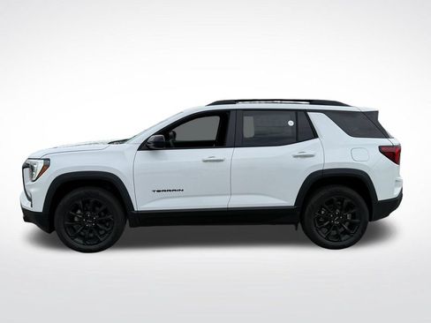 New 2027 GMC Terrain Elevation w/ Elevation Premium Package AWD/4WD image 2