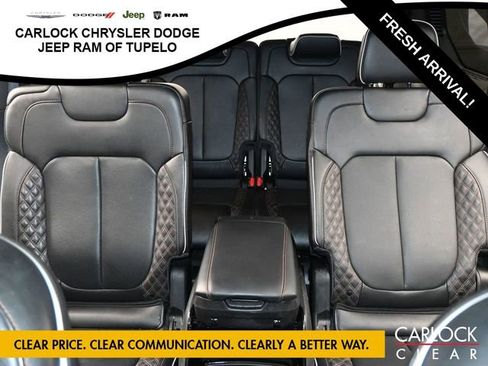 Used 2023 Jeep Grand Cherokee L Summit w/ Luxury Tech Group V image 29