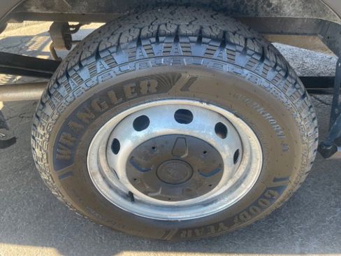 Used 2019 Ford Transit 250 148 High Roof Extended image 23