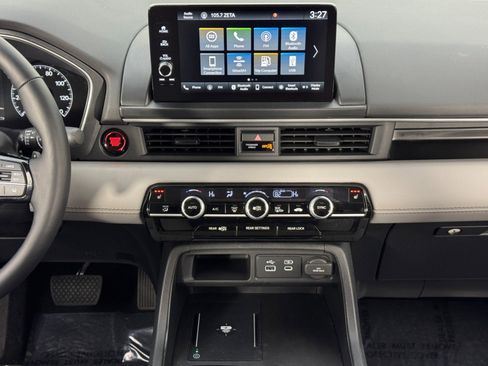 Used 2025 Honda Pilot EX-L image 22