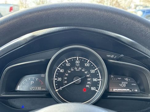 Used 2017 MAZDA MAZDA3 Sport w/ Preferred Equipment Package image 28