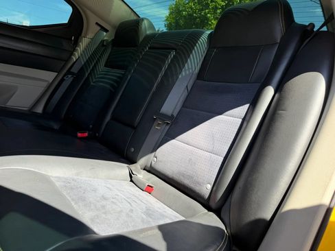 Used 2006 Dodge Charger R/T RWD image 13