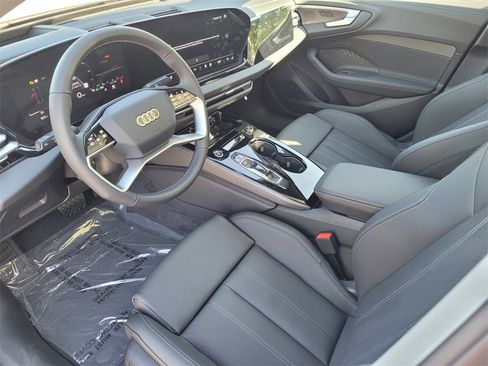 Used 2025 Audi A5 2.0T Premium Plus w/ Premium Plus image 14