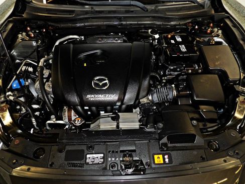 Used 2017 MAZDA MAZDA3 Sport FWD image 22