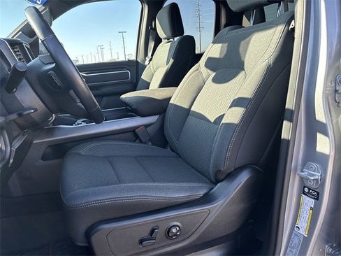 Used 2021 RAM 1500 Big Horn image 13