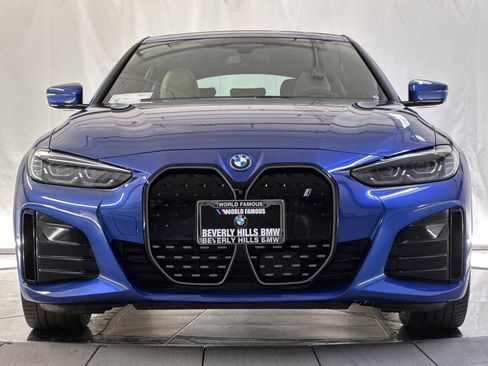 Used 2023 BMW i4 eDrive40 w/ M Sport Package RWD image 5