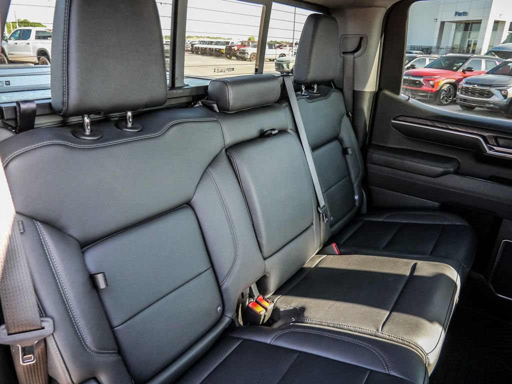 Used 2025 GMC Sierra 1500 SLT w/ SLT Premium Plus Package AWD/4WD image 27