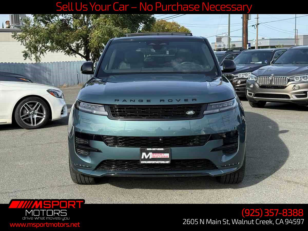 Used 2024 Land Rover Range Rover Sport Dynamic SE AWD/4WD image 2