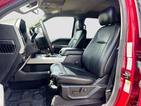 Used 2019 Ford F150 Lariat w/ Equipment Group 502A Luxury AWD/4WD image 22