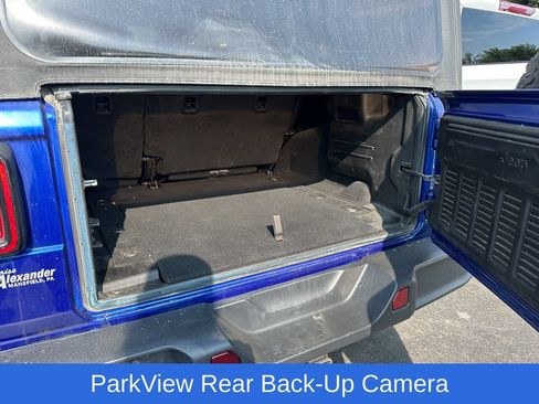Used 2019 Jeep Wrangler Unlimited Rubicon AWD/4WD image 6