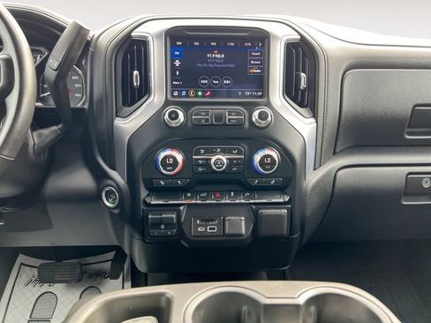 Used 2019 GMC Sierra 1500 SLE w/ SLE Value Package image 11