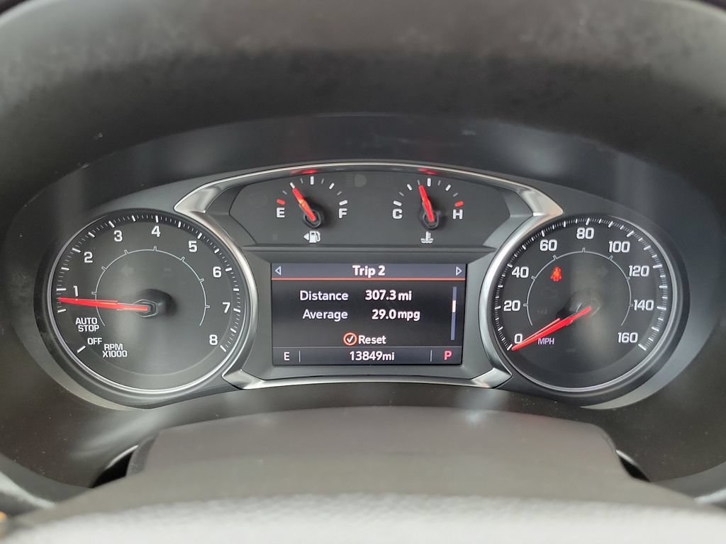 Used 2024 GMC Terrain AT4 w/ Tech Package AWD/4WD image 27