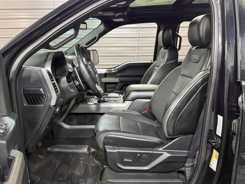 Used 2019 Ford F150 Raptor w/ Equipment Group 802A Luxury image 17
