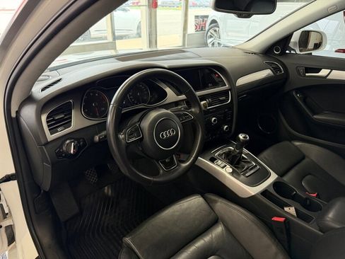Used 2013 Audi A4 2.0T Premium Plus w/ Premium Plus Pkg image 22