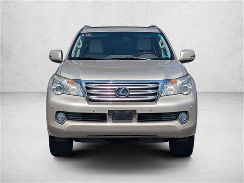 Used 2013 Lexus GX 460 w/ Comfort Plus Pkg AWD/4WD image 2
