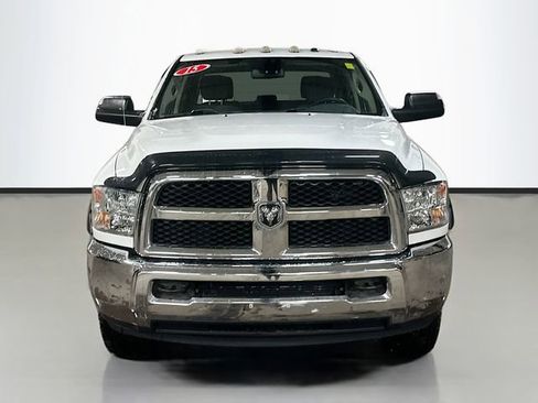 Used 2015 RAM 2500 Tradesman w/ Chrome Appearance Group image 4