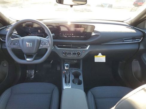 New 2026 Buick Envista Preferred image 11