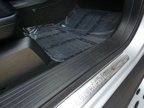 Used 2015 Mercedes-Benz ML 350 4MATIC image 36