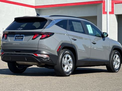 Used 2024 Hyundai Tucson SEL image 2