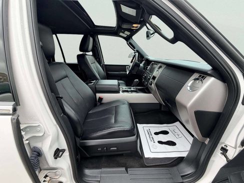 Used 2017 Ford Expedition EL Limited w/ Equipment Group 301A image 35