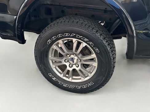 Used 2019 Ford F150 Lariat AWD/4WD image 31