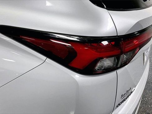 Used 2022 Mitsubishi Outlander SE image 21