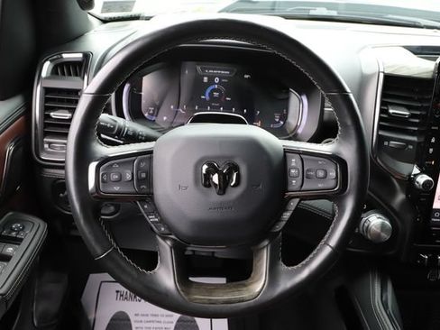 Used 2025 RAM 1500 Limited AWD/4WD image 26