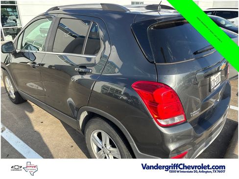 Used 2018 Chevrolet Trax LT FWD image 6