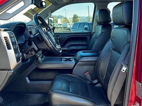 Used 2019 GMC Sierra 3500 Denali w/ Duramax Plus Package image 31