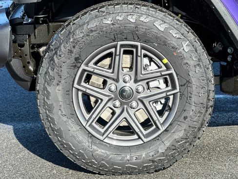 New 2026 Jeep Gladiator Sport image 29