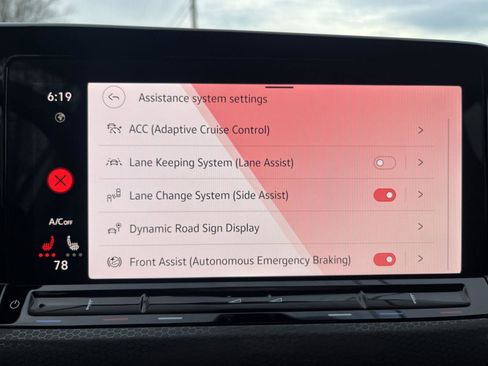 Used 2024 Volkswagen GTI SE image 10