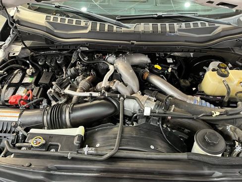 Used 2021 Ford F350 Lariat w/ Tremor Off-Road Package image 6