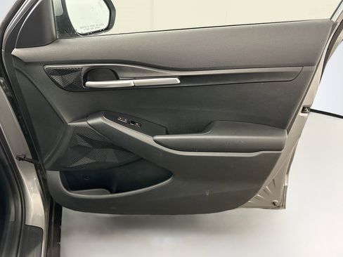 Used 2024 Kia Seltos LX image 32