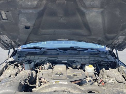Used 2018 RAM 2500 Laramie w/ Cold Weather Group AWD/4WD image 31