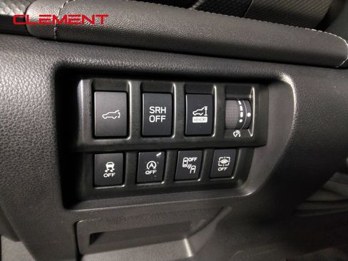 Used 2022 Subaru Forester Touring AWD/4WD image 11