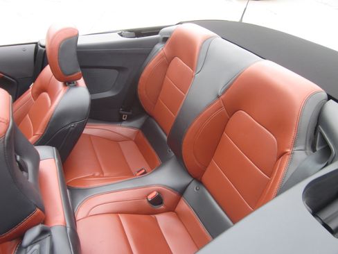 Used 2024 Ford Mustang Premium RWD image 9