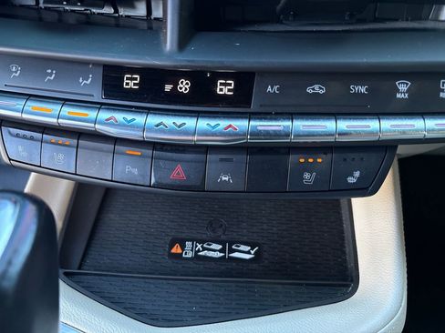 Certified 2023 Cadillac CT4 Premium Luxury AWD/4WD image 25
