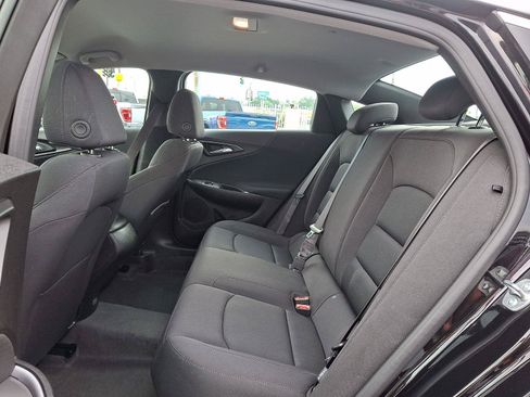 Used 2024 Chevrolet Malibu RS FWD image 12