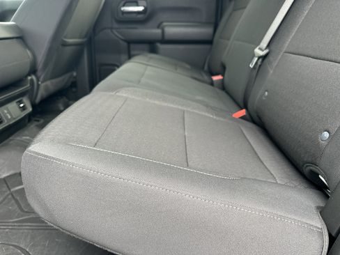 Certified 2024 Chevrolet Silverado 2500 Custom w/ Custom Value Package image 21