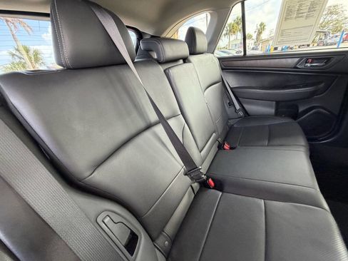 Used 2016 Subaru Outback 2.5i Limited image 21