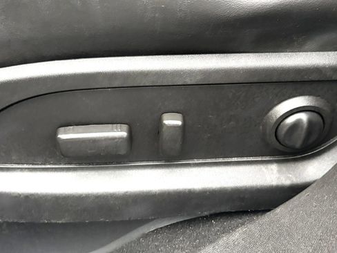 Used 2014 Chevrolet Traverse LT w/ LPO, 'HIT The Road' Package image 15