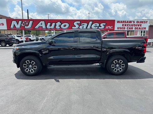 Used 2023 Chevrolet Colorado Z71 w/ Z71 Convenience Package 2 AWD/4WD image 8