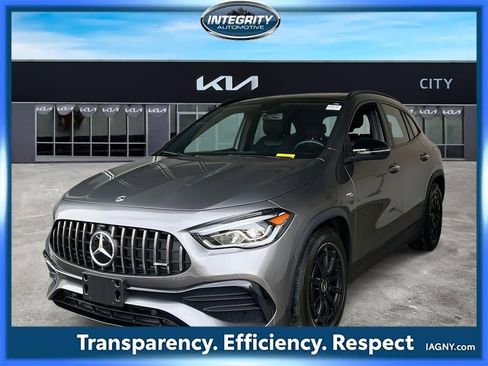 Used 2022 Mercedes-Benz GLA 35 AMG 4MATIC image 4