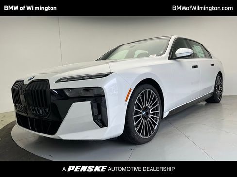 New 2026 BMW 760i xDrive w/ Executive Package AWD/4WD image 1